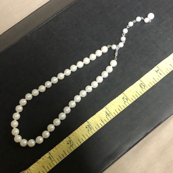 Vintage adjustable pearl type choker necklace - Picture 3 of 4